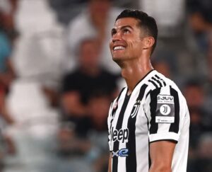 Jättääkö Ronaldo Juventuksen? Viimeisimmät huhut ja veikkaukset
