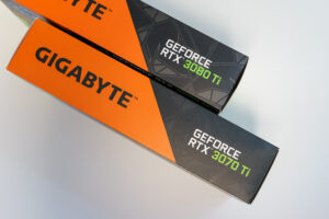 Testissä Gigabyte GeForce RTX 3080 Ti Gaming OC 12G ja GeForce RTX 3070 Ti Gaming OC 8G -näytönohjai...